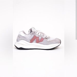 New Balance 57/40 women’s aluminum mineral red white